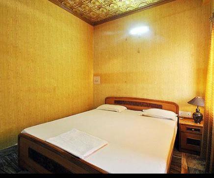 Hotel Divya Varanasi Exterior photo